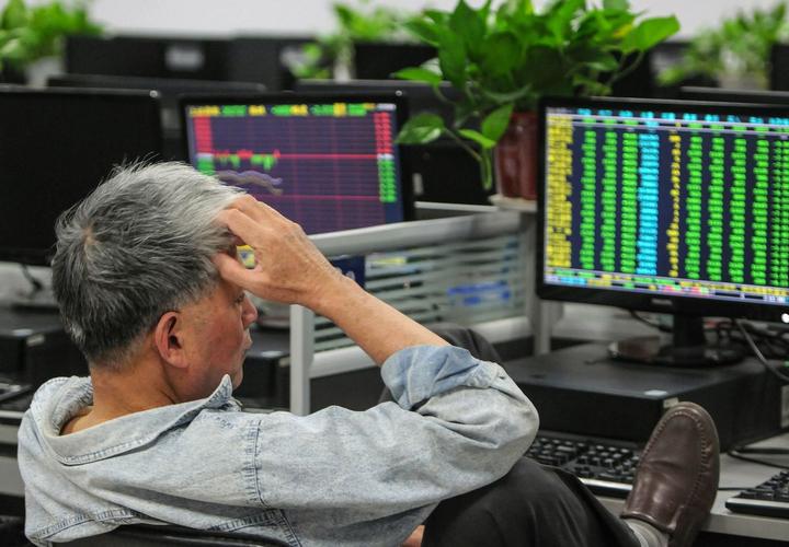 红色力量筑牢防诈屏障 银社联动激发金融新活力