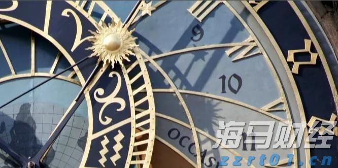 苹果(AAPL.US)强劲财报带动股价上涨，但AI投资及关税问题成华尔街争论焦点